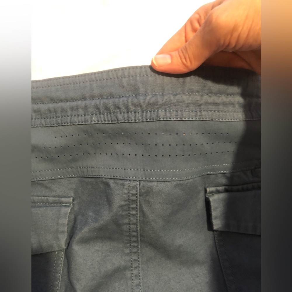 Roark Layover 2.0 Shorts Chino Mens 38 Blue Outdoor Travel Hiking Pockets RS288 - Picture 6 of 11